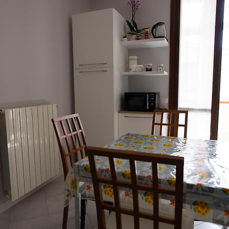Casa Le Corti Apartamento Livorno Exterior foto