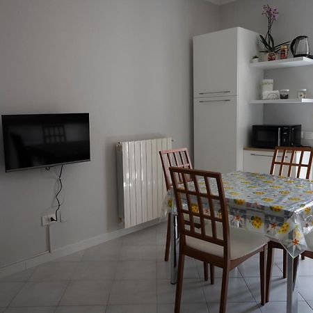 Casa Le Corti Apartamento Livorno Exterior foto